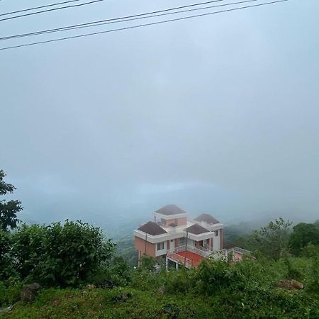 Hill Monk- Dazzling Vega Hotel Vagamon Eksteriør billede